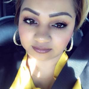 Meet your Posher, Araceli